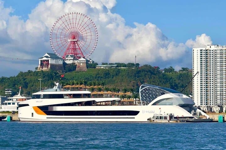 Halong Bay Luxury Day Cruise — Dolphin 5-Star Pool, Caves & Ti Top photo 5