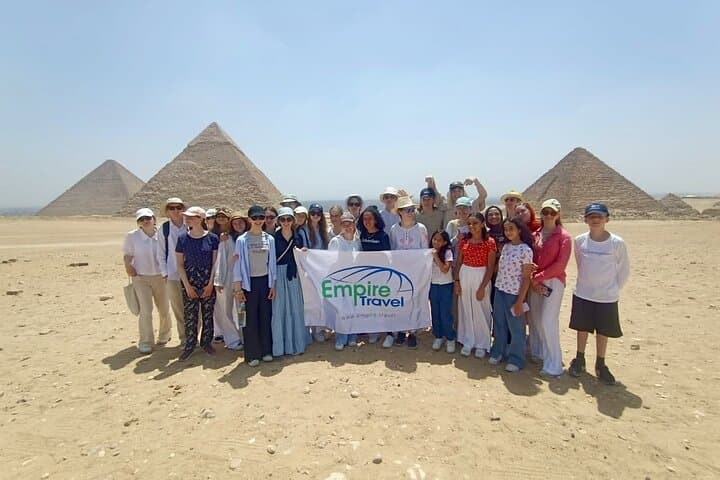 Full-Day Private Tour of the Giza Pyramids, Sphinx, Memphis & Saqqara photo 3