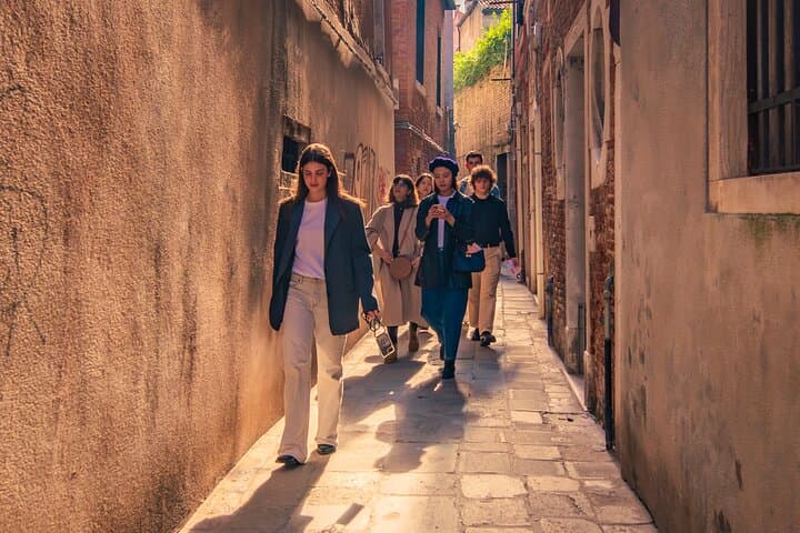 Venice Art and Architecture Private Walking Tour — Rialto & Hidden Churches photo 5