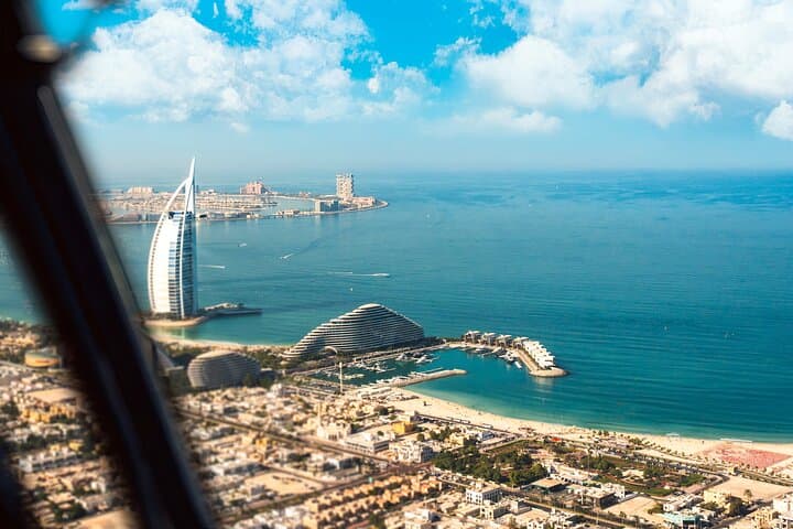 Soaring Dubai: 12-Minute Helicopter City Highlights Tour photo 5