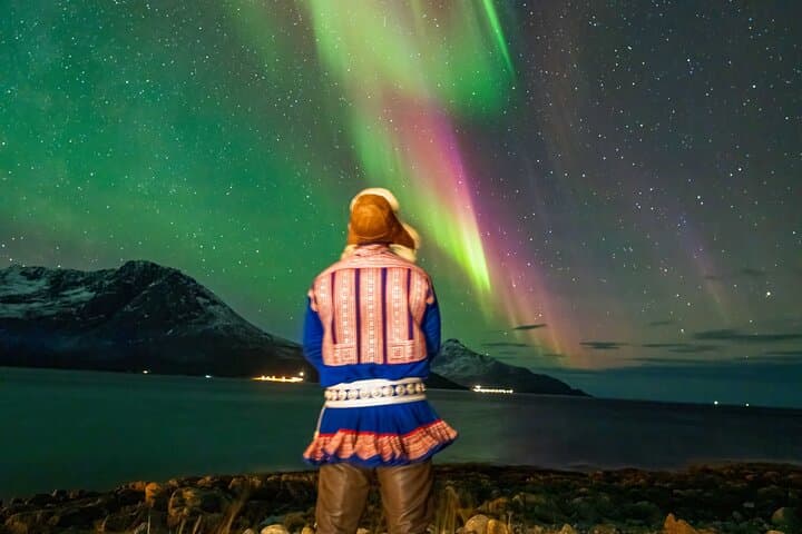 Northern Lights Chase with Sámi Storytelling in Tromsø: Fjordside Camps & Aurora Photography photo 4