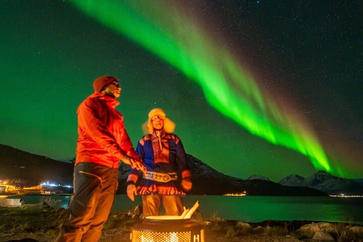 Northern Lights Chase with Sámi Storytelling in Tromsø: Fjordside Camps & Aurora Photography photo 6