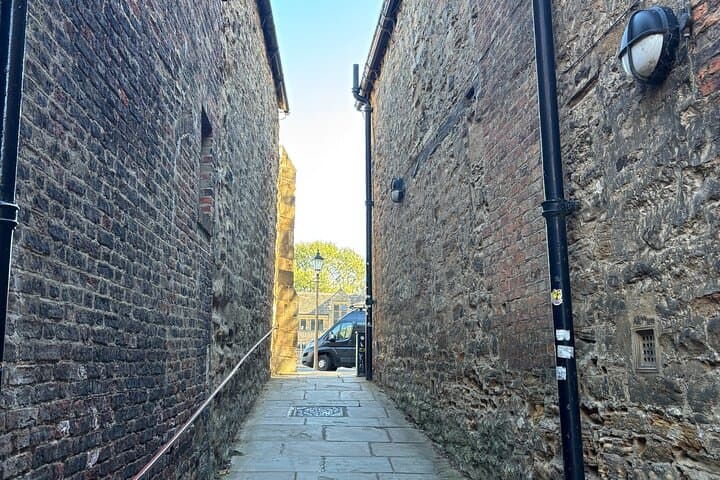 Durham Private Walking Tour: Discover Cathedral, Castle & Riverside Stories photo 3
