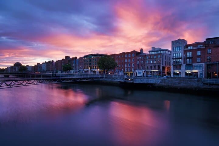 Private Dublin Tour from Cruise Port — Trinity College, Dublin Castle & Temple Bar photo 5