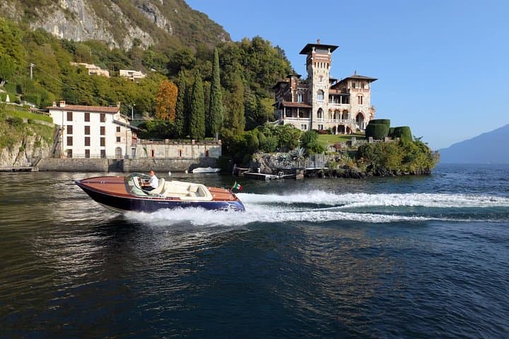 Lake Como One-Hour Private Boat Tour to Villa Gaeta, Varenna & Bellagio photo 1