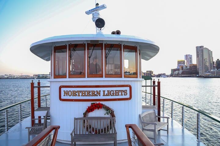 Boston Harbor Sunset Cruise: Fort Independence to Iconic Downtown Sights photo 5
