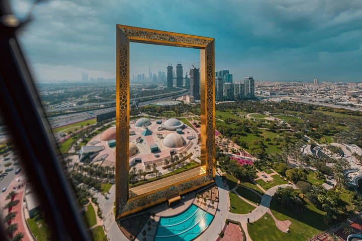 Dubai Iconic Helicopter Tour: 30-Minute Skyline Flight Over Palm and Burj Khalifa photo 1