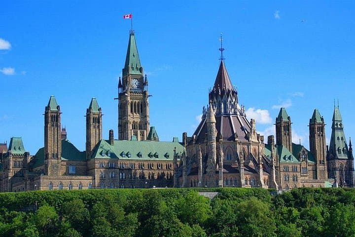 Ottawa One-Day Tour from Montreal — Parliament Hill, Rideau Canal & Rideau Hall