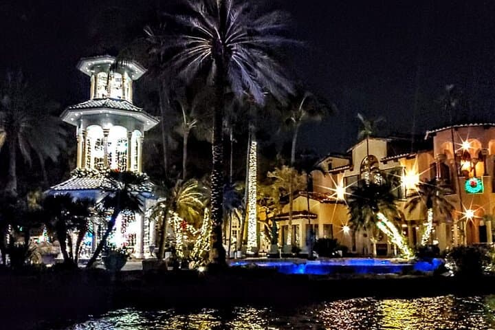 Fort Lauderdale Holiday Lights Cruise — 2-Hour Shared Boat Tour on Millionaire's Row photo 2