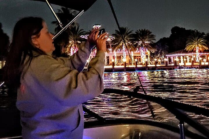 Fort Lauderdale Holiday Lights Cruise — 2-Hour Shared Boat Tour on Millionaire's Row photo 3