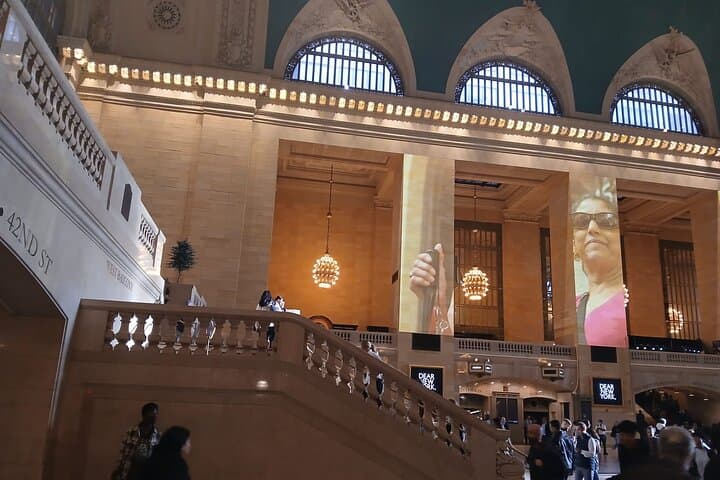 Grand Central Food and Photo Tour: Capture History and Taste the Market