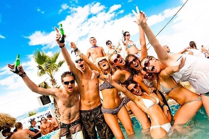 Experience the Perfect Boat Party Adventure in Punta Cana photo 4