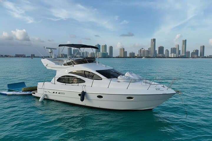 Cruise Miami on a 48ft Private Yacht — Biscayne Bay & Miami River Charters photo 2
