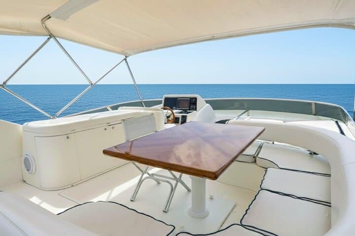 Private Miami Yacht Rental: Cruise the Miami River & Biscayne Bay photo 4