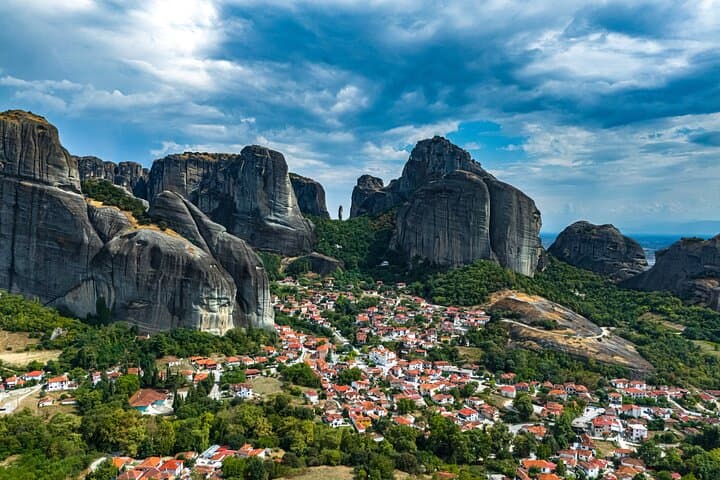 Athens to Meteora Private Day Trip — Clifftop Monasteries & Kalambaka photo 3