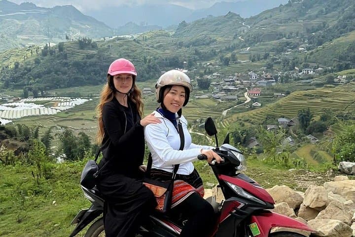 Sapa Loop by Motorbike: Villages, Love Waterfall & O Quy Ho Pass (Half Day) photo 1