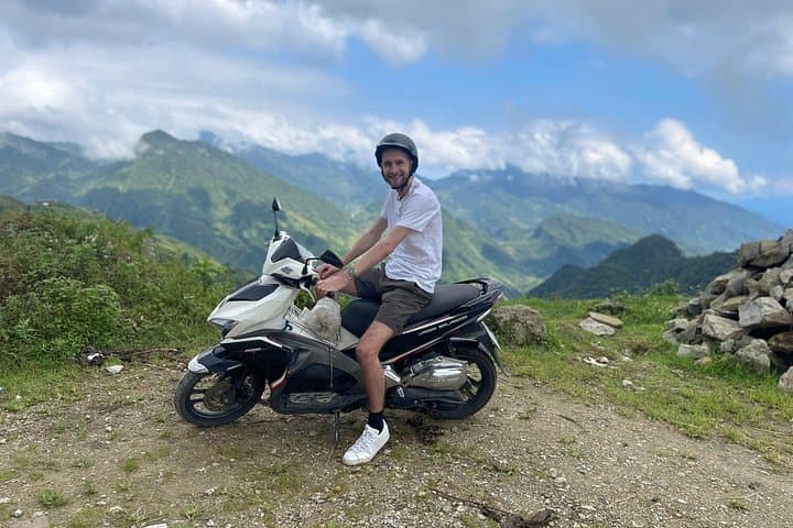 Sapa Loop by Motorbike: Villages, Love Waterfall & O Quy Ho Pass (Half Day) photo 3