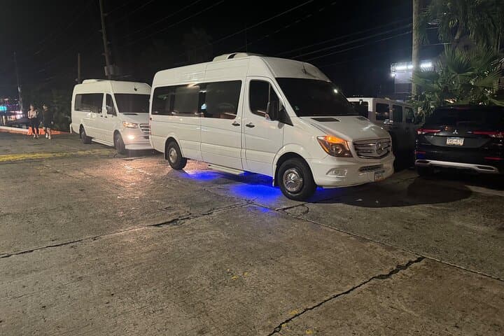 Private Airport Transfer to Red Hook Ferry (St. Thomas) — Door-to-Dock Service photo 3