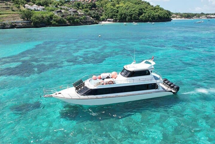 Fastboat Adventure from Sanur to Nusa Islands