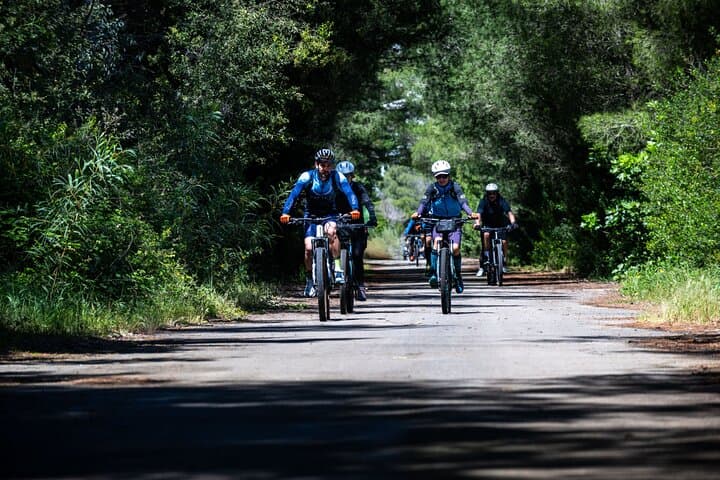 Cycling Salento: Grotta della Poesia and Arch of Lovers Bike Loop from Melendugno photo 2