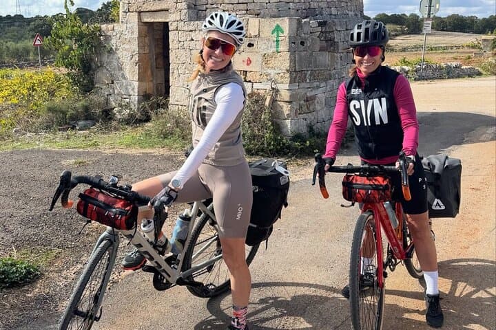 Gravel Bike Day Tour in Salento: Grotta della Poesia to Roca Vecchia (30–60 km) photo 3