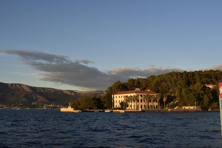 Sunset Cruise in Split: Sail to Kašjuni Beach & Marjan Hill photo 3
