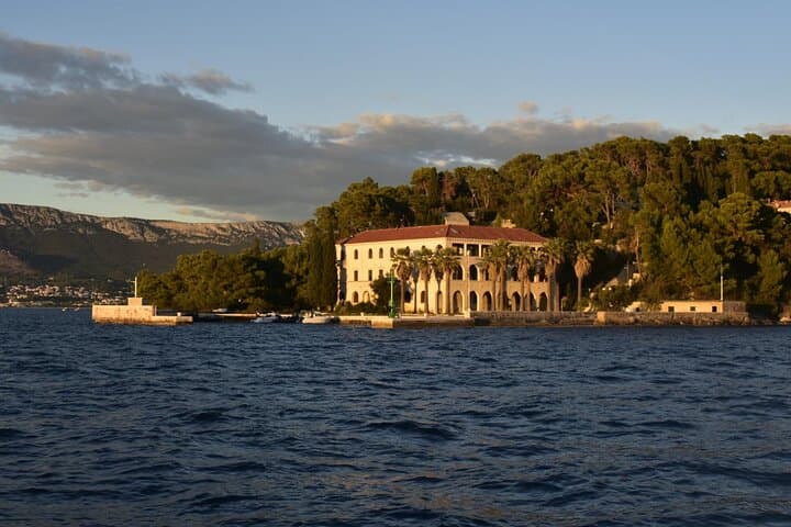 Sunset Cruise in Split: Sail to Kašjuni Beach & Marjan Hill photo 5