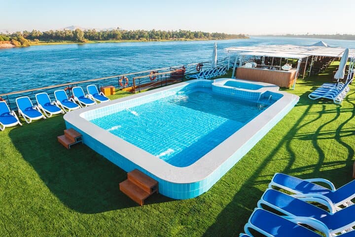 4-Day Nile Cruise from Luxor to Aswan — Luxury Cruise & Ancient Temples photo 3