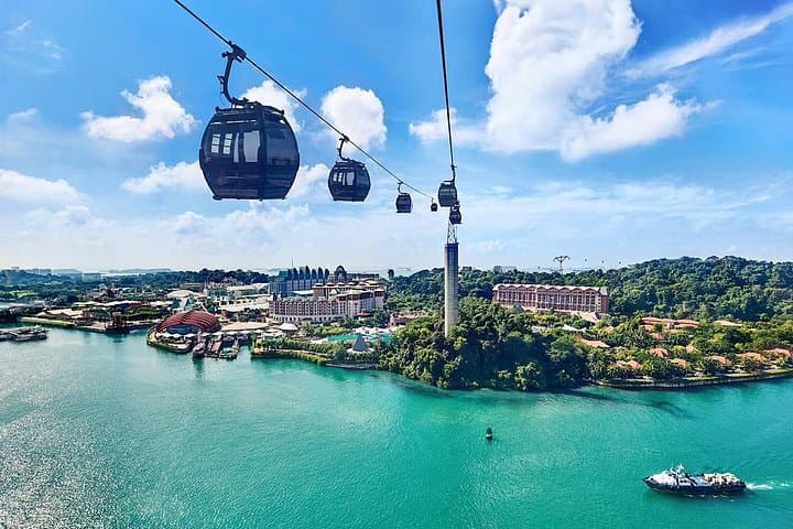 Singapore Cable Car SkyPass: Panoramic Ride from Mount Faber to Sentosa
