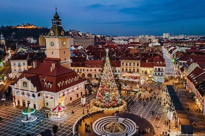 Christmas in Brașov: Full-Day Car & Van Tour to Markets, Mountain Views and the Black Church