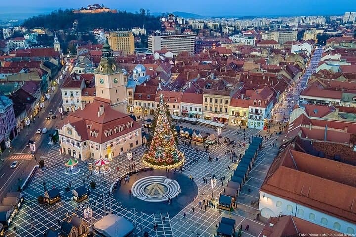 Christmas in Brașov: Full-Day Car & Van Tour to Markets, Mountain Views and the Black Church photo 3