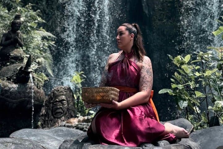 Balinese Shamanic Healing & Melukat Holy Water Purification in Ubud photo 2