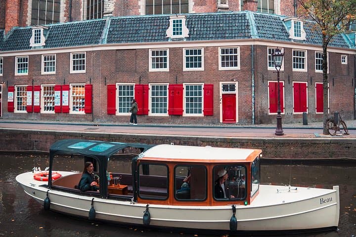 Private Electric Canal Cruise in Amsterdam — The Sweet Spot Tour photo 4