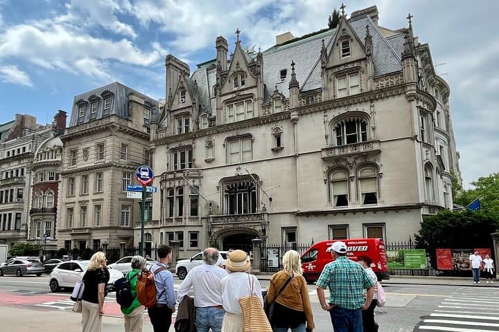 Fifth Avenue Gilded Age Mansions Walking Tour — Upper East Side Architecture & History