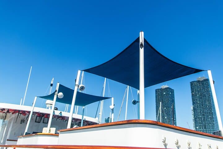 Private Hot Tub Boat Tour: Potomac Monuments Cruise in Washington, D.C. photo 6