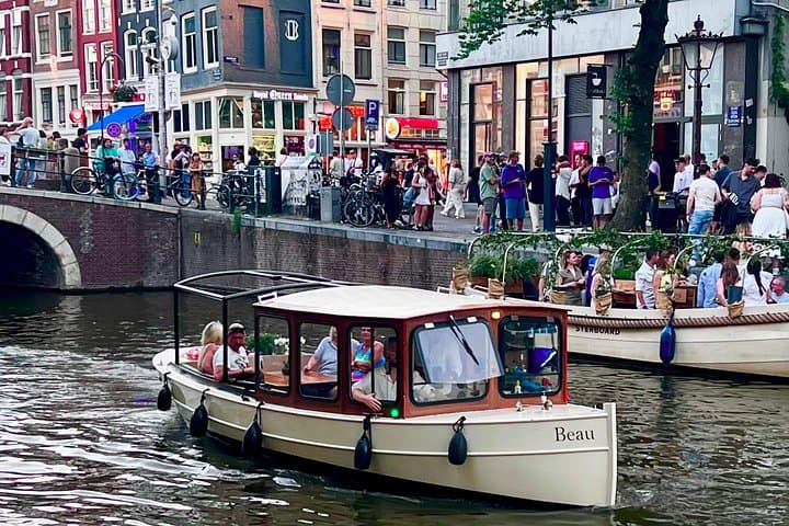 Private Amsterdam Canal Cruise: 2-Hour Double WOW Electric Boat Tour photo 3