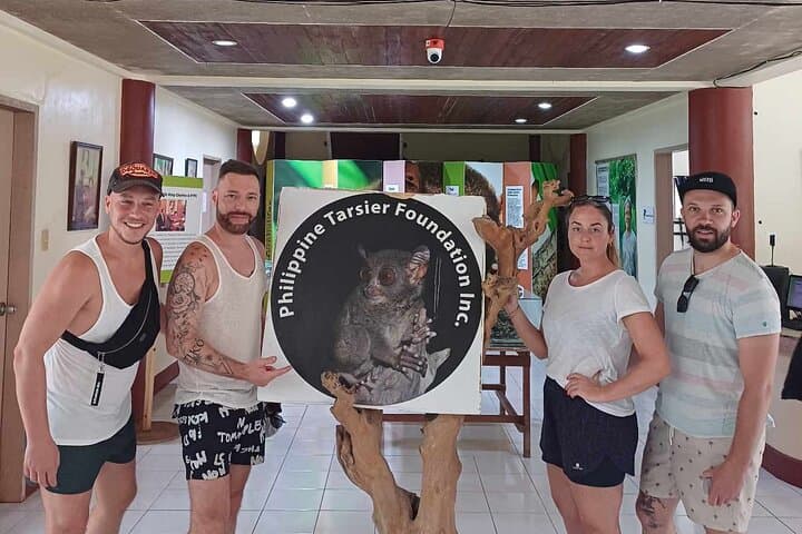 Chocolate Hills Tour: Tarsier Encounter and Loboc River Cruise in Bohol photo 2