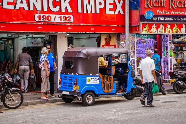 Colombo Tuk-Tuk Private City Tour: Guide, Tea Tasting & All Tickets photo 1