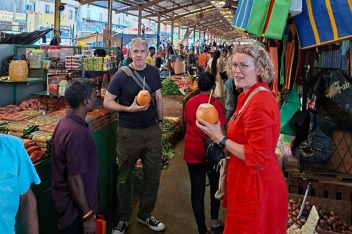 Colombo Tuk-Tuk Private City Tour: Guide, Tea Tasting & All Tickets photo 2
