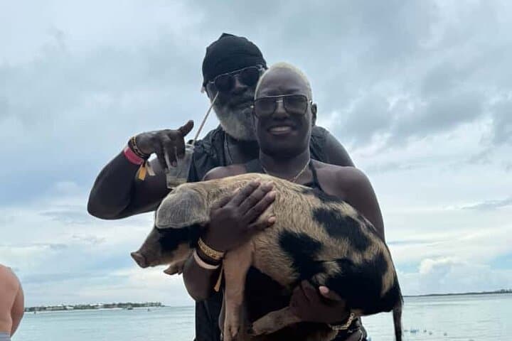 Private Island Hopping & Snorkeling in the Bahamas — Nassau Private Charter photo 5