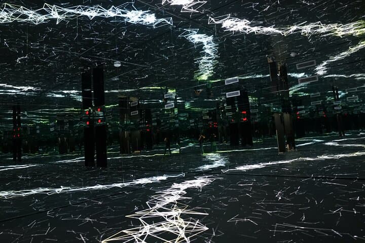 Inside the Infinity Museum: A Mirror-Lit Las Vegas Experience photo 2