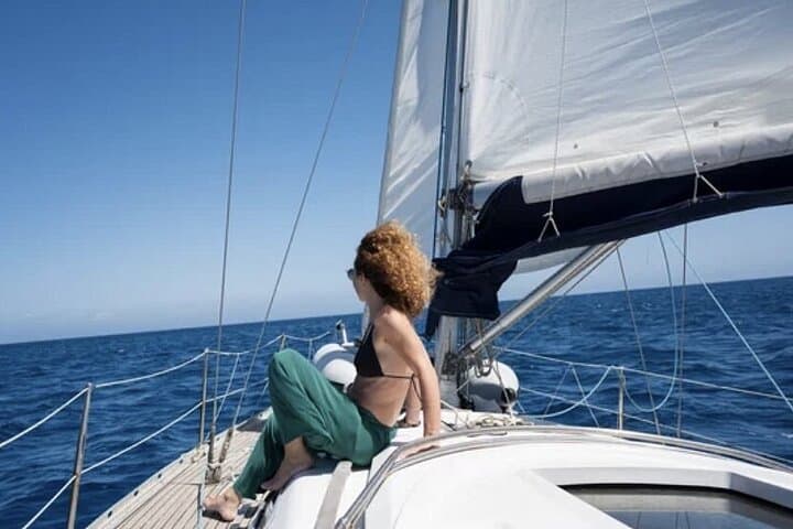 Half-Day Sail to Lime Out VI — Gourmet Tacos & Snorkeling from St. Thomas photo 4