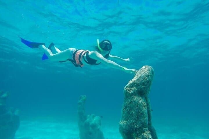 Isla Mujeres Catamaran: Sunken Boat Snorkel, Open Bar & Beach Club photo 1
