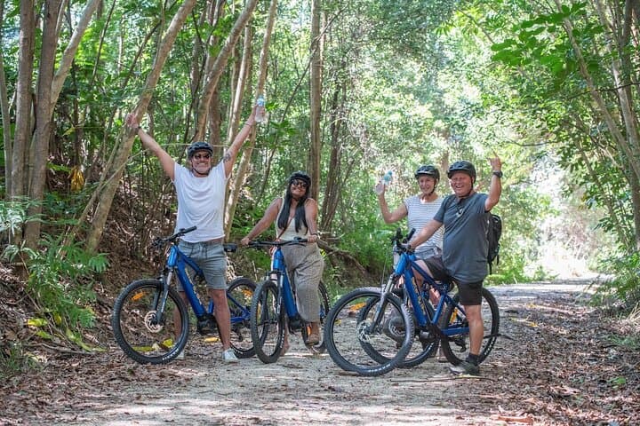 E‑Bike Rail Trail & Husk Distillery Lunch — Byron Bay Hinterland Ride photo 6
