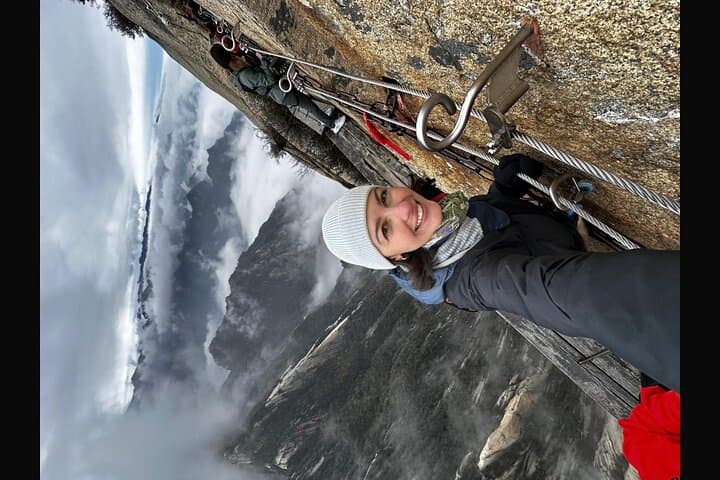 Mount Huashan Day Hike from Xi'an: Cable Car Options, Safety & Practical Tips
