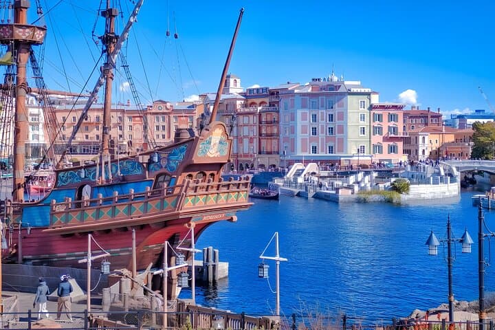 One-Day Tokyo DisneySea + 24-Hour Tokyo Subway Pass — Save Time and See More photo 6