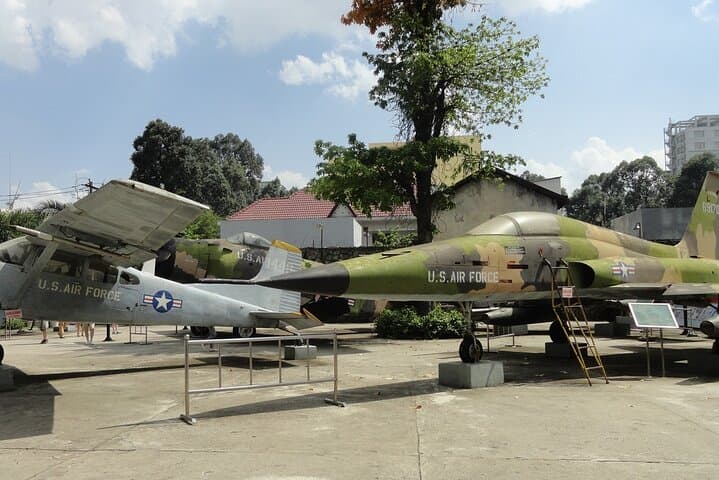 Sai Gon Half-Day City Tour: Ho Chi Minh's Colonial Icons & War Remnants photo 3