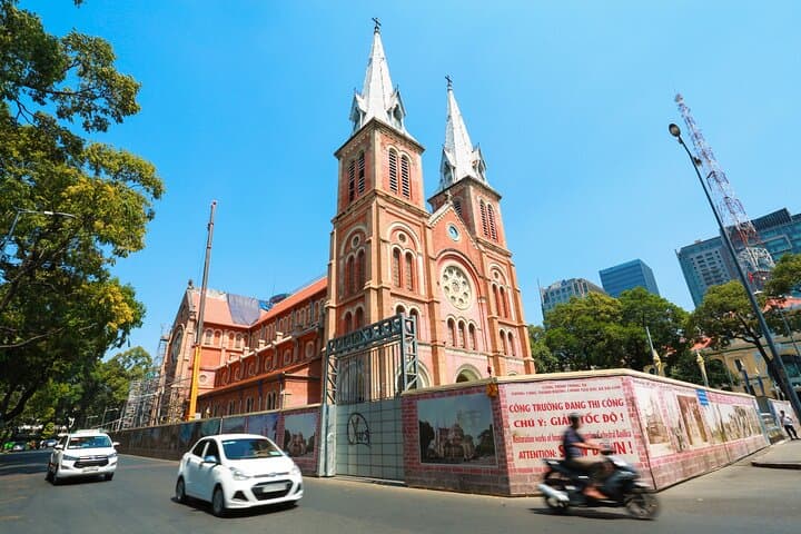 Sai Gon Half-Day City Tour: Ho Chi Minh's Colonial Icons & War Remnants photo 2