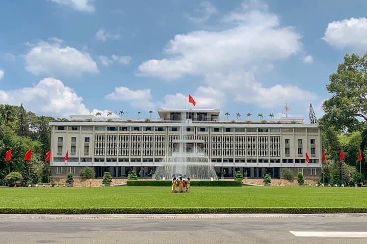 Sai Gon Half-Day City Tour: Ho Chi Minh's Colonial Icons & War Remnants
