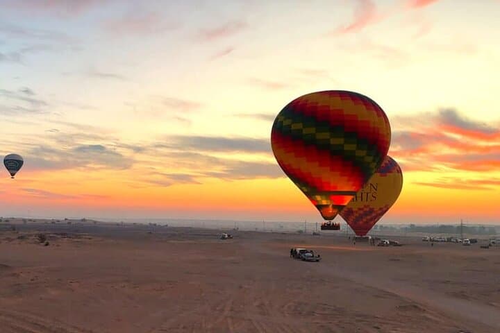 Sunrise Hot Air Balloon Over Dubai Desert Conservation Reserve